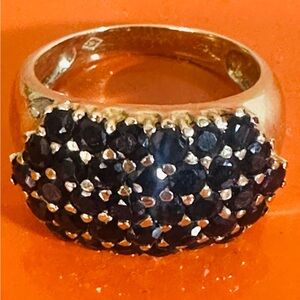 Elegant Black and 14k Gold Ring